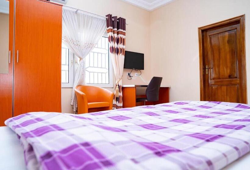 בית מלון כפרי Dannick