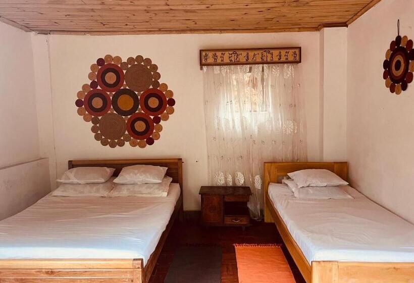 هتل La Sirena Ambositra