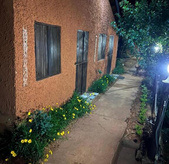 هتل La Sirena Ambositra