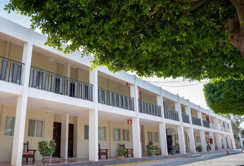 Hotelli Maria Dolores Rio Verde