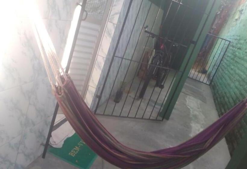 פנסיון Beach House