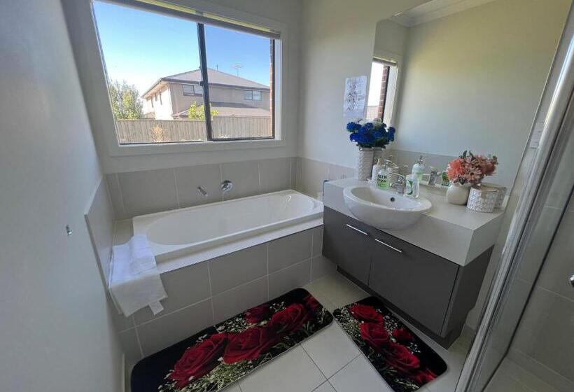 膳宿费 Guest Star Pavilion Paradise