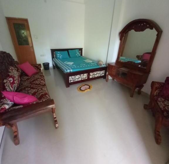 بنسيون New Blue Lotus