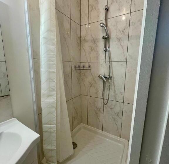 Пансион Paul Louis Landes