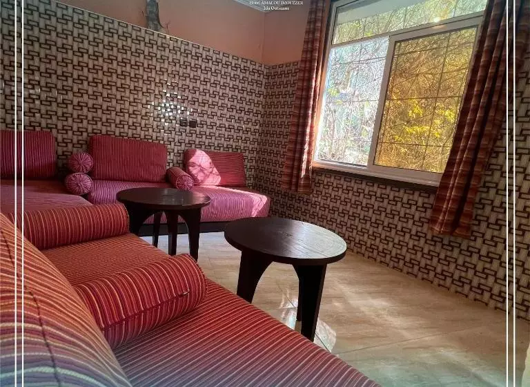 Aamiaismajoitus (B&B) Amalou