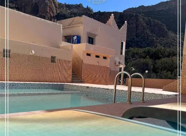 Aamiaismajoitus (B&B) Amalou