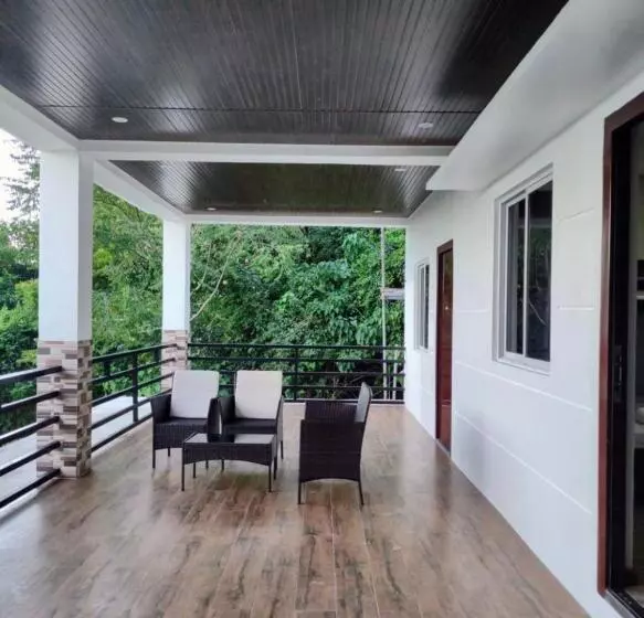 ベッドアンドブレックファースト Bethany S Resort