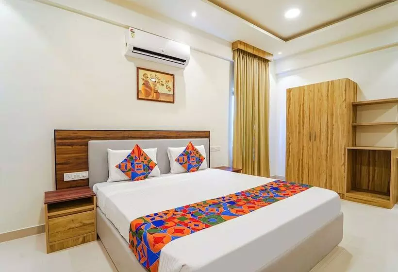 Fabhotel Easy Nest