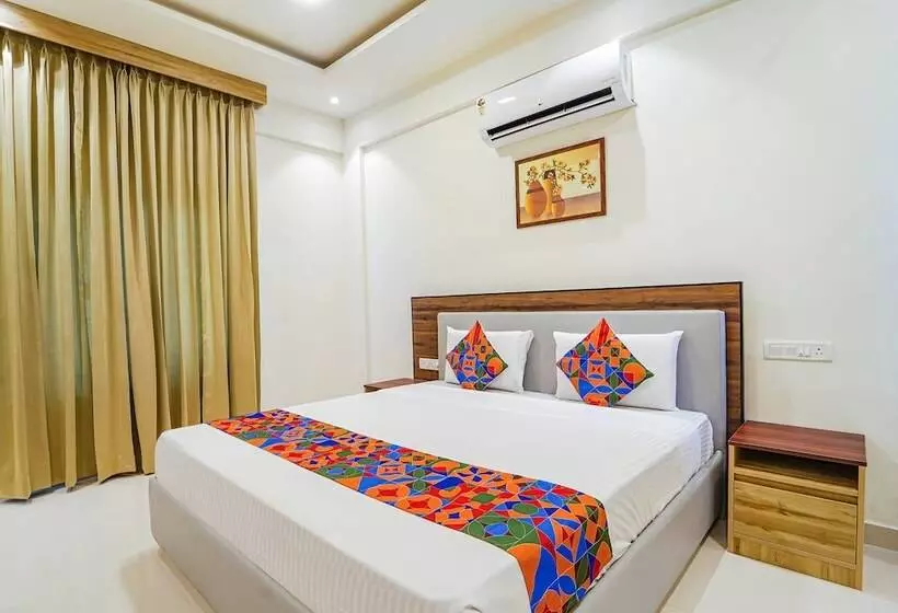 Fabhotel Easy Nest