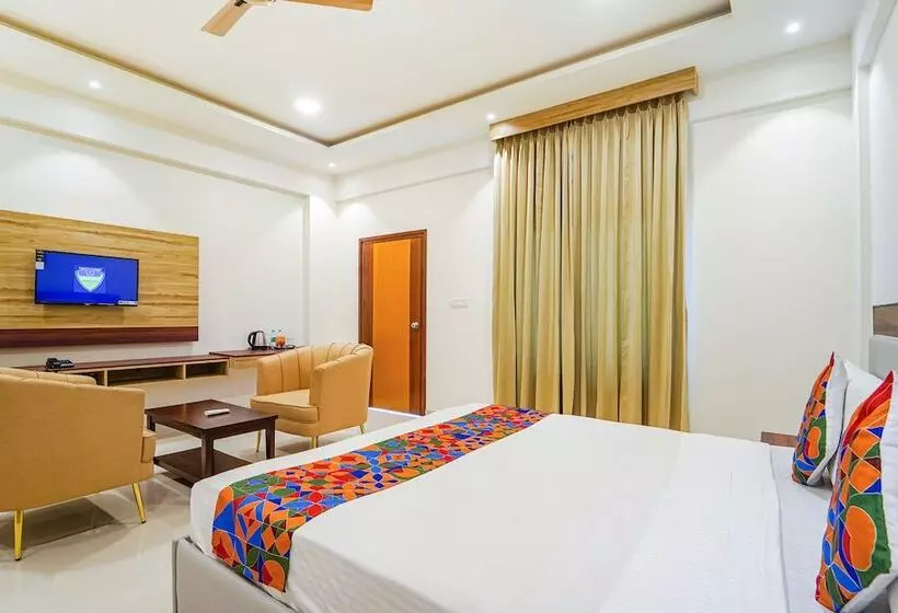 Fabhotel Easy Nest