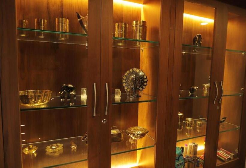 Hotel Alankar Tourist Bunglow