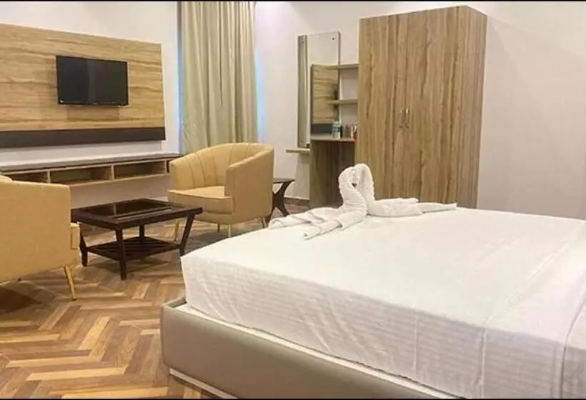 Fabhotel Easy Nest