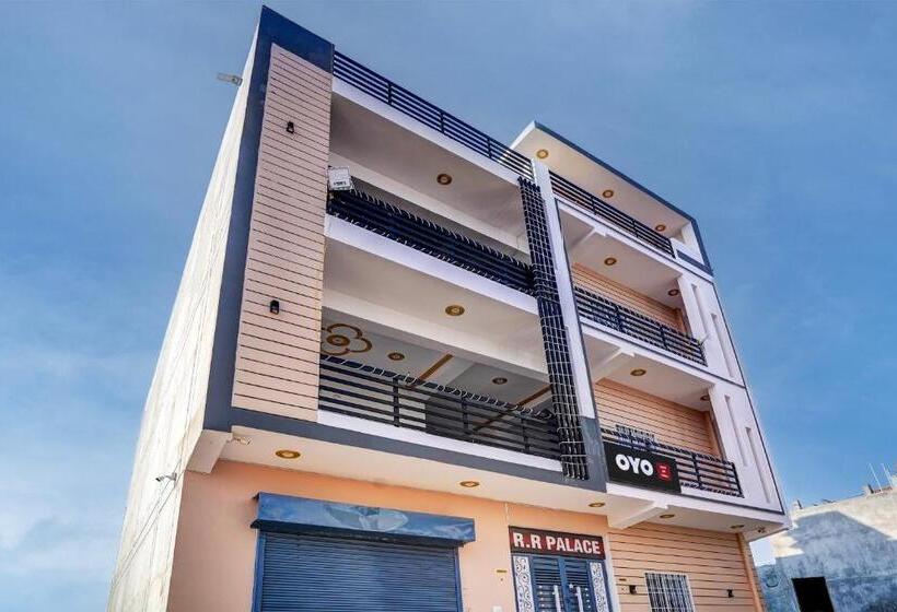 Super Hotel O Rr Palace Kursi Road