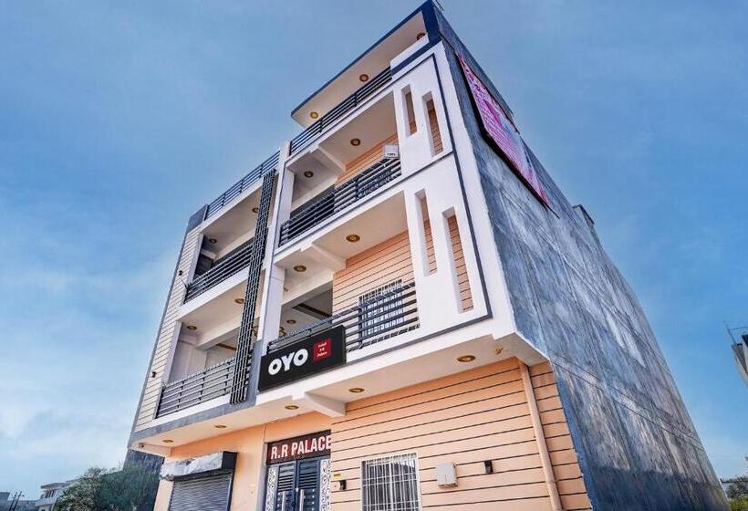 Super Hotel O Rr Palace Kursi Road