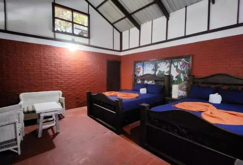 هتل Posada De Don Alonso