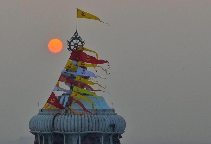 ペンション Gayatri Guest House