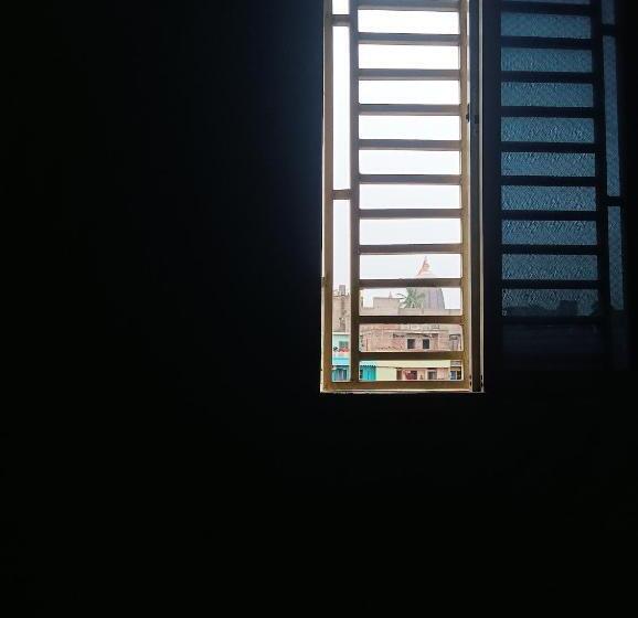 ペンション Gayatri Guest House