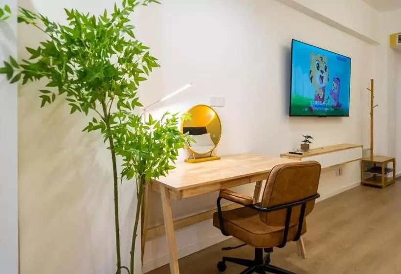 Cloud Expo Apartment