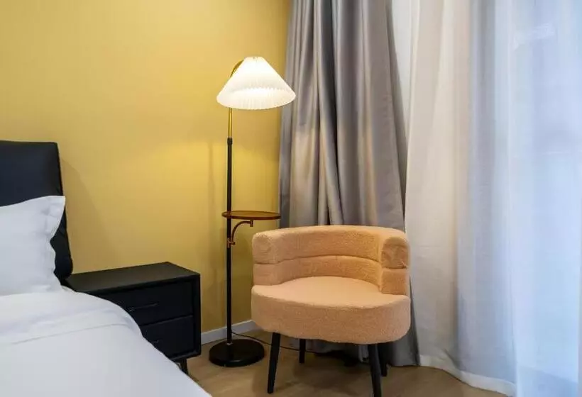 Cloud Expo Apartment