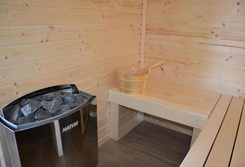 Aranyszarvas Panzió, étterem és Grillterasz