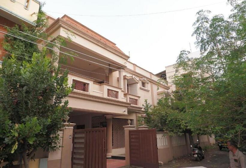 צימר Dr Pa Pondy A Luxury Home Stay