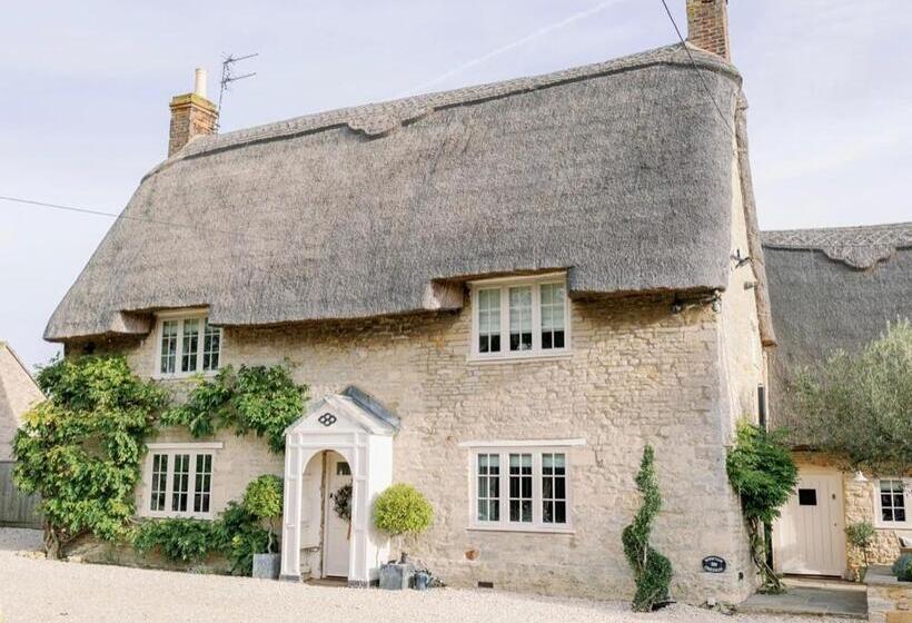 ベッドアンドブレックファースト Greystone Guesthouse