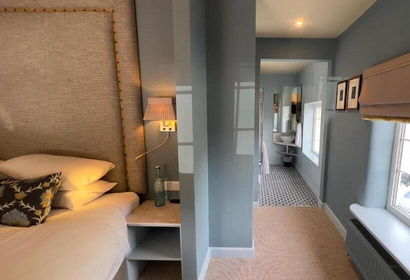 צימר The Bittescombe Inn