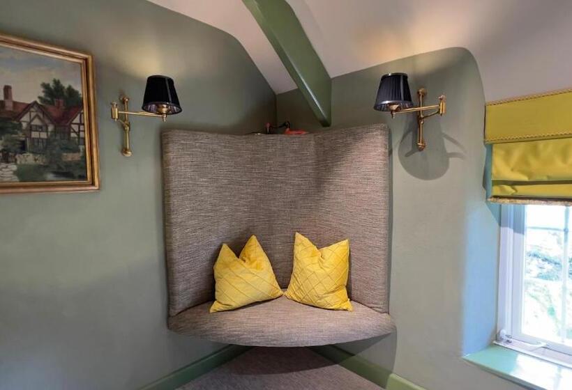 צימר The Bittescombe Inn