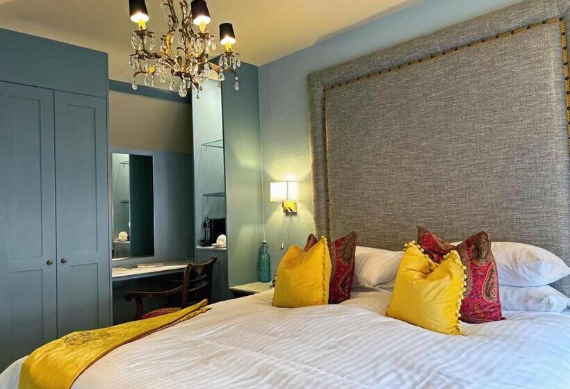 צימר The Bittescombe Inn