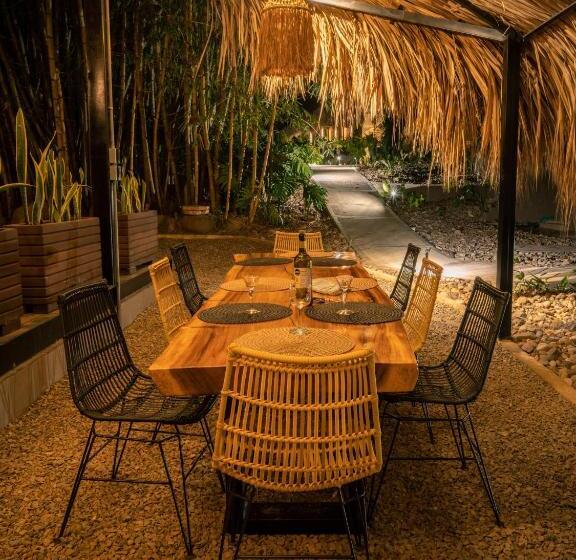 فندق Jungla Ecoluxury Resort