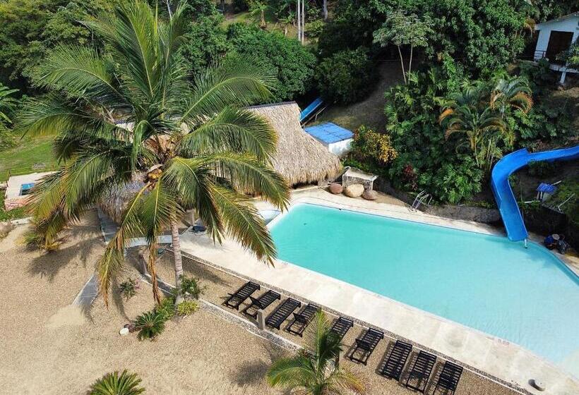 فندق Jungla Ecoluxury Resort