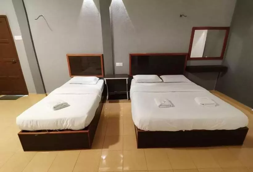 ホテル Matahari Chalet Long Beach Perhentian Island