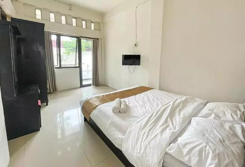 ホテル Salsabila Villa Syariah Redpartner