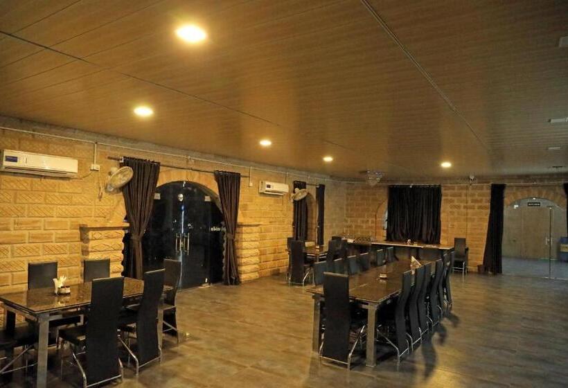 ホテル The Gir Polo Club