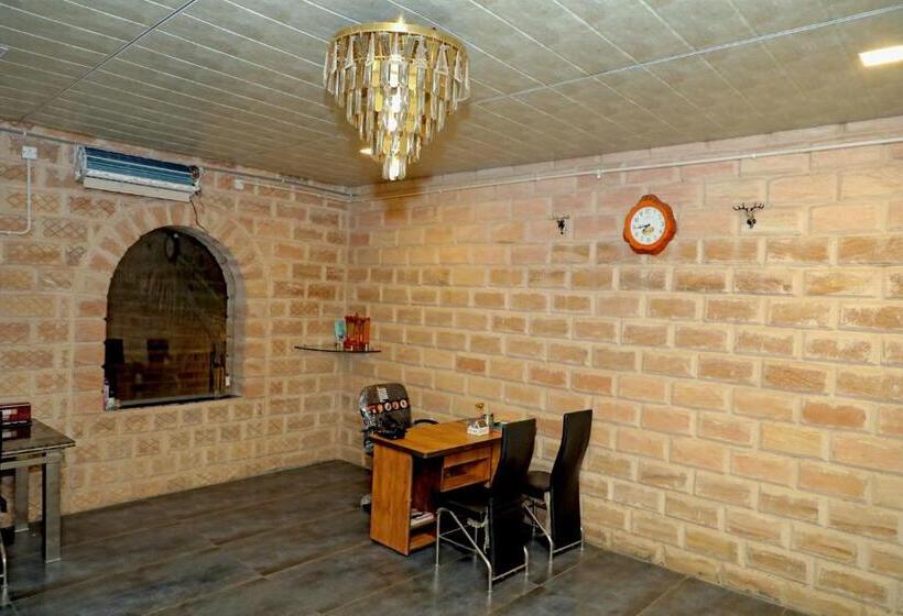 ホテル The Gir Polo Club