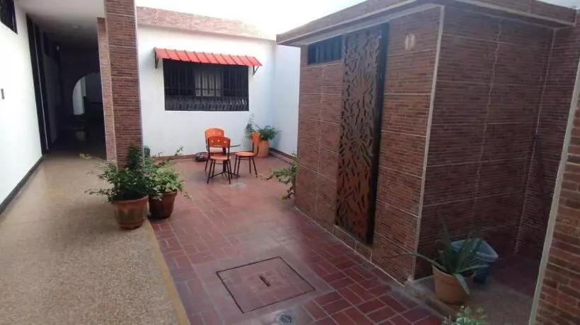 هتل Tunjo De Oro Neiva