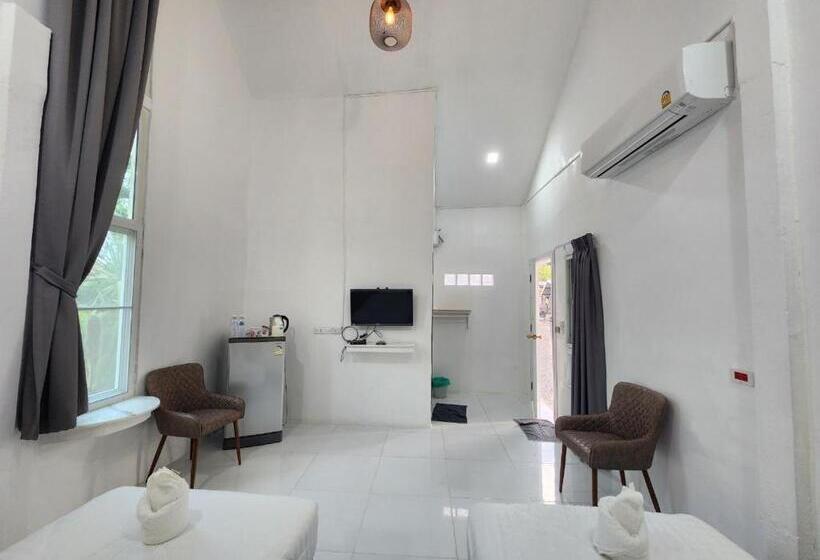 Pension (Hôtel basse catégorie) คุณเก้า รีสอร์ท