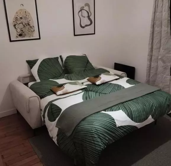 Majatalo Chambre Verte Proche De Stade De France