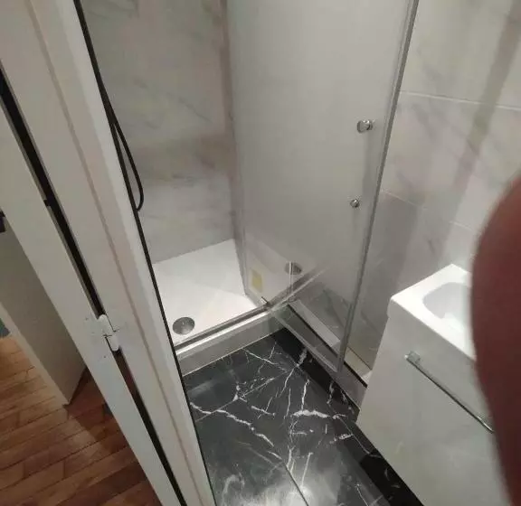 Majatalo Chambre Verte Proche De Stade De France