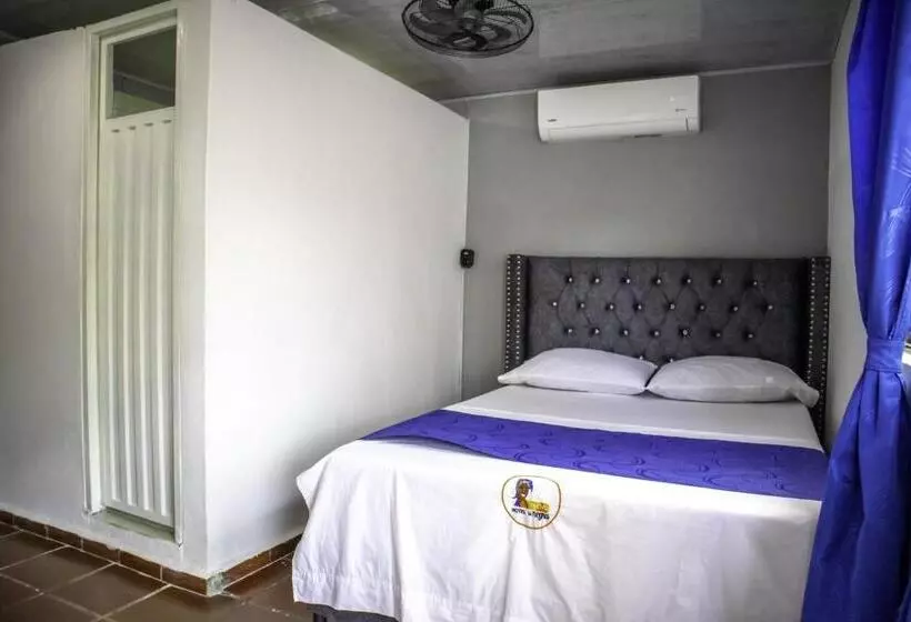 Tecno Hotel La Negra