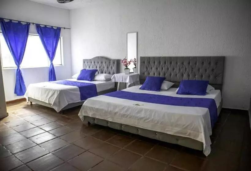 Tecno Hotel La Negra