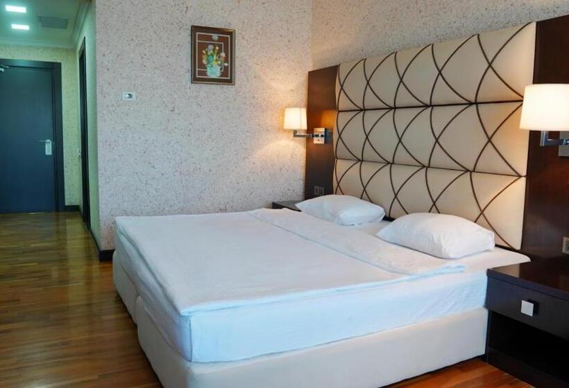 Agsaray Deluxe Hotel & Spa