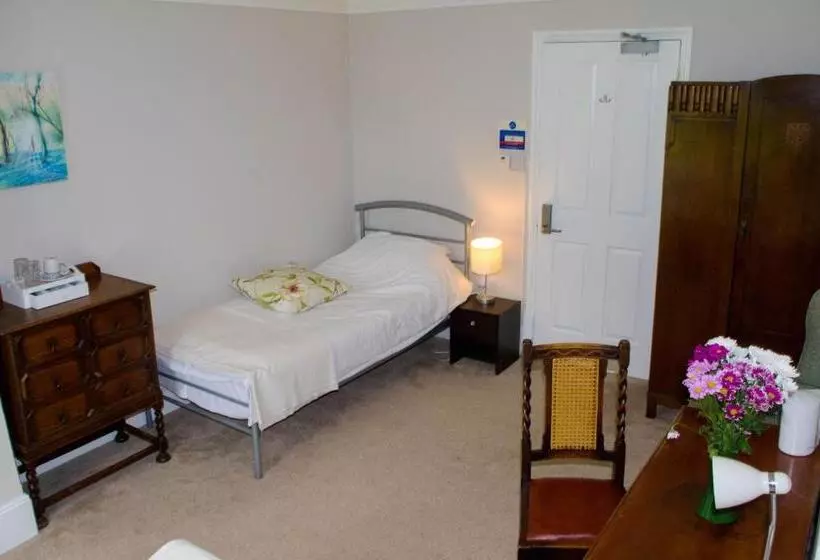 Aamiaismajoitus (B&B) Claridge House
