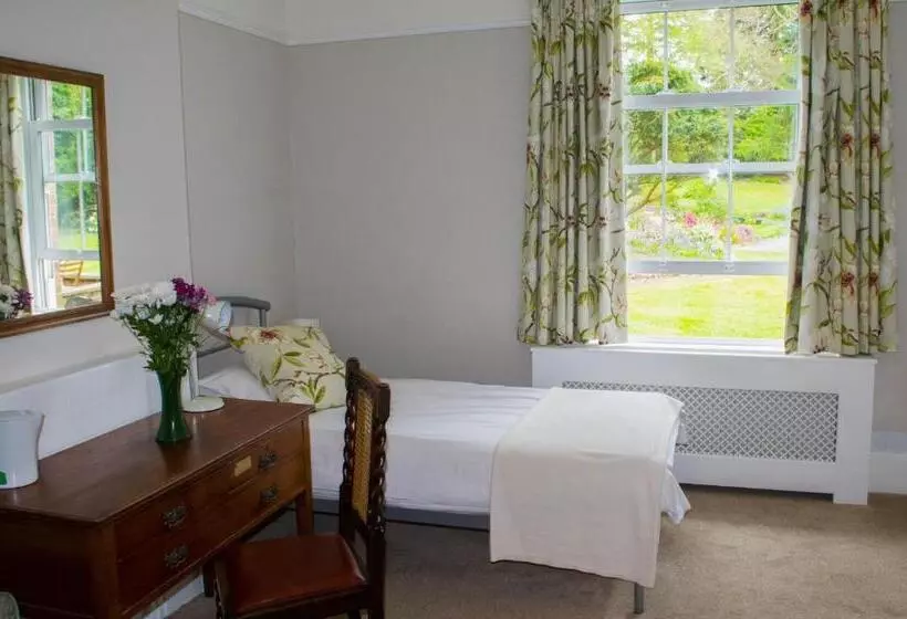 Aamiaismajoitus (B&B) Claridge House
