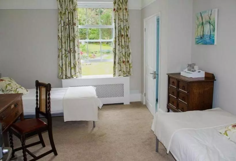 Aamiaismajoitus (B&B) Claridge House