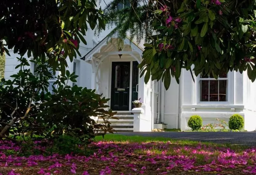 Aamiaismajoitus (B&B) Claridge House