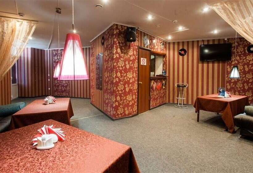 ホテル Amaks Valdaiskie Zori