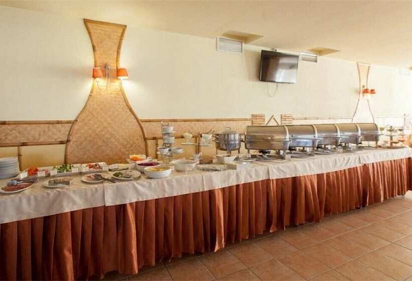 ホテル Amaks Valdaiskie Zori