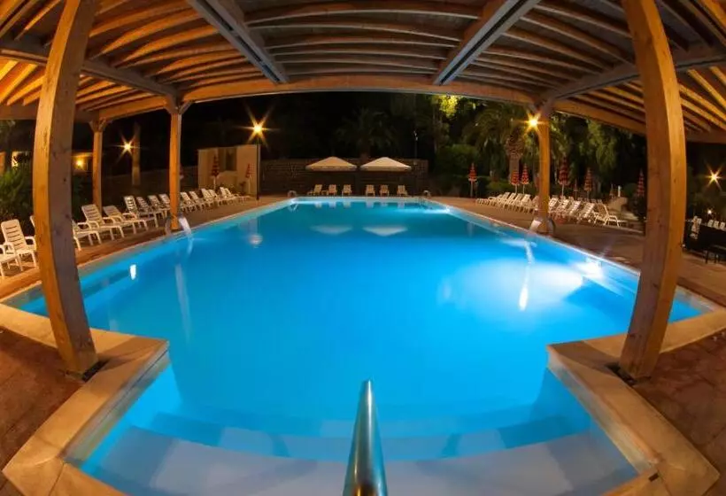ホテル Antiche Terme Di Sardara
