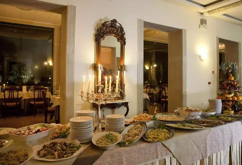 ホテル Antiche Terme Di Sardara